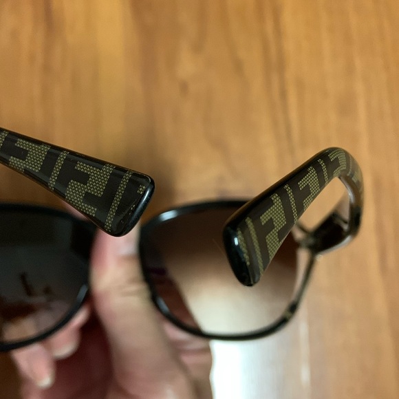 Authentic Fendi Sunglasses - Picture 12 of 13